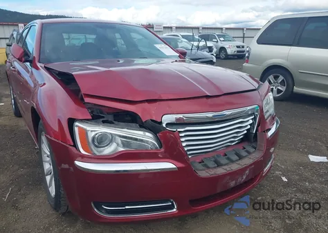 2012 Chrysler 300 из США, поврежденный, VIN 2C3CCAAG8CH198725